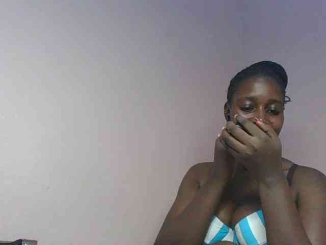 cute-africanah webcam