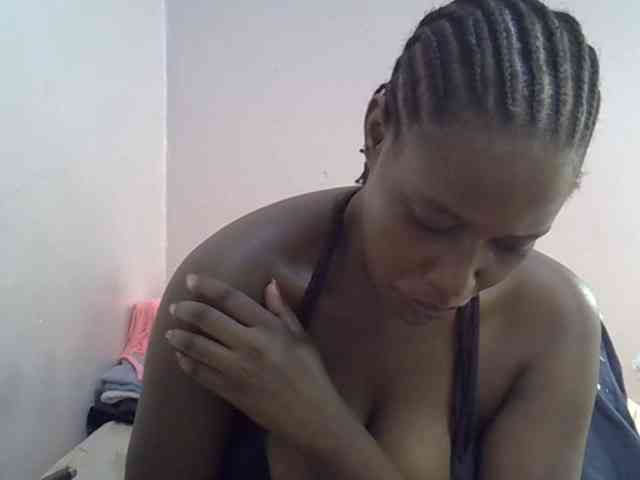 cute-africanah webcam