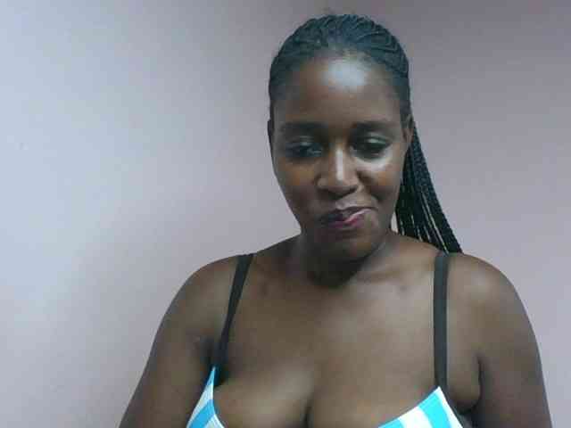 cute-africanah webcam