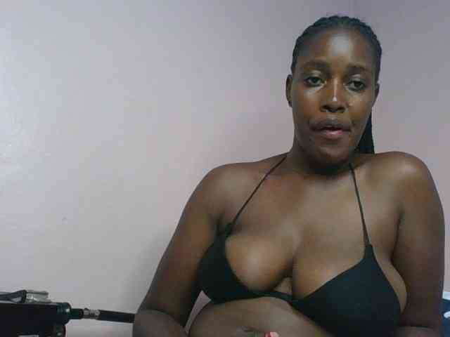 cute-africanah webcam