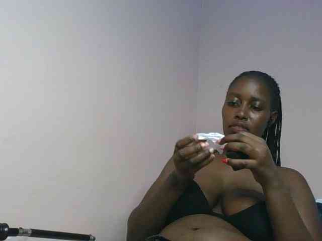 cute-africanah webcam