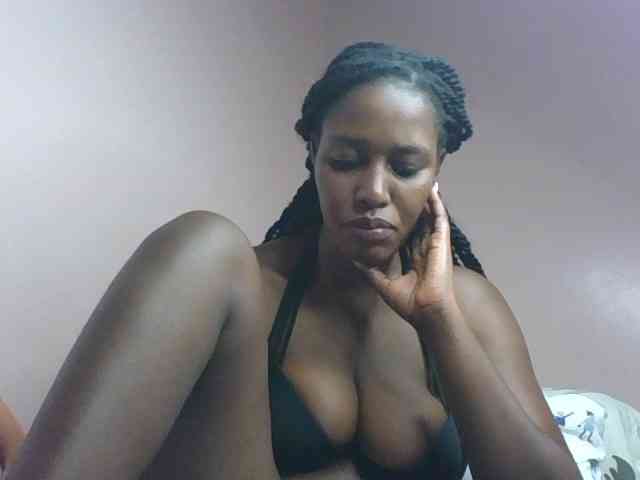 cute-africanah webcam