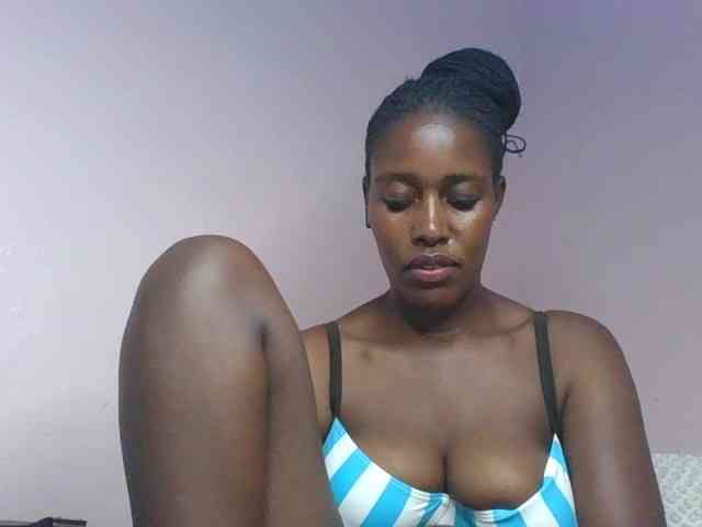 cute-africanah webcam
