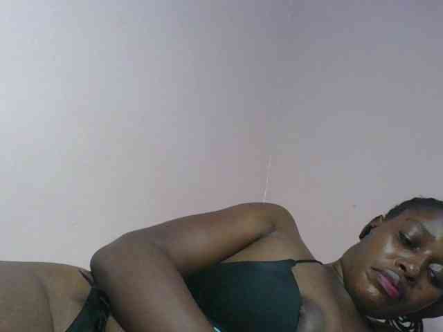 cute-africanah webcam