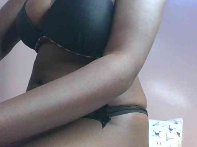 cute-africanah Live Webcam on BongaCams