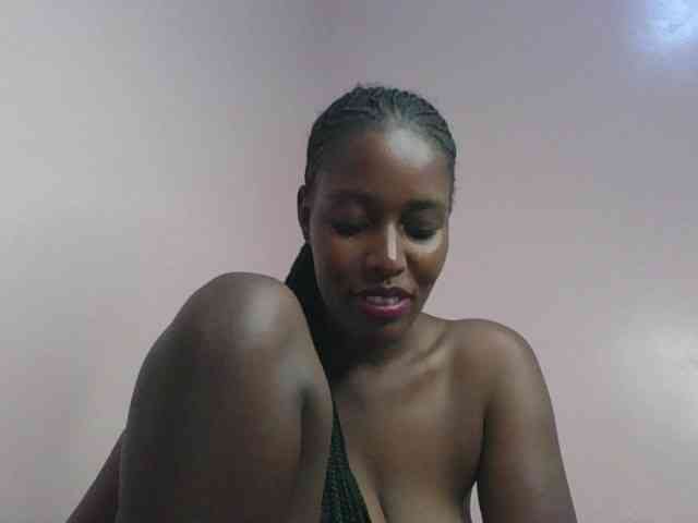 cute-africanah webcam