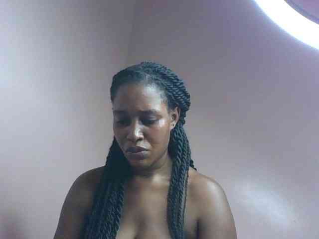 cute-africanah webcam