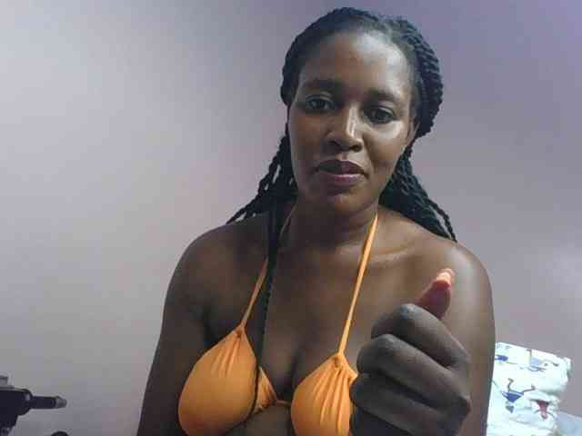cute-africanah webcam