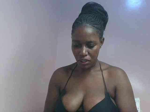 cute-africanah webcam