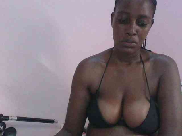 cute-africanah webcam