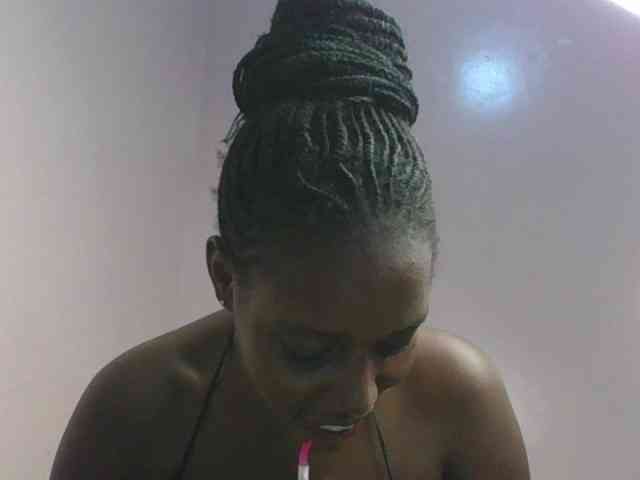 cute-africanah webcam