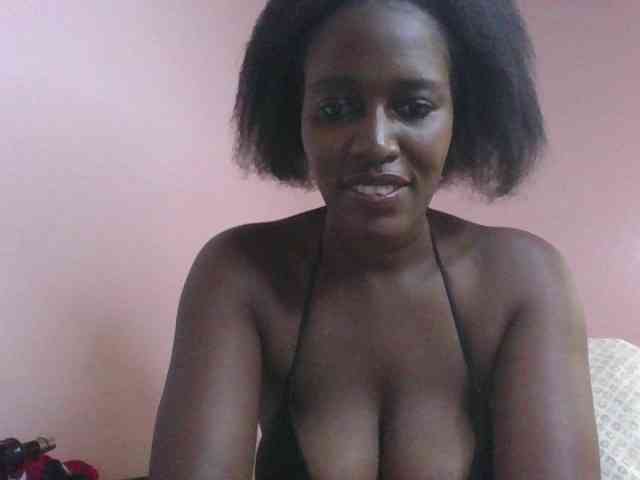 cute-africanah webcam