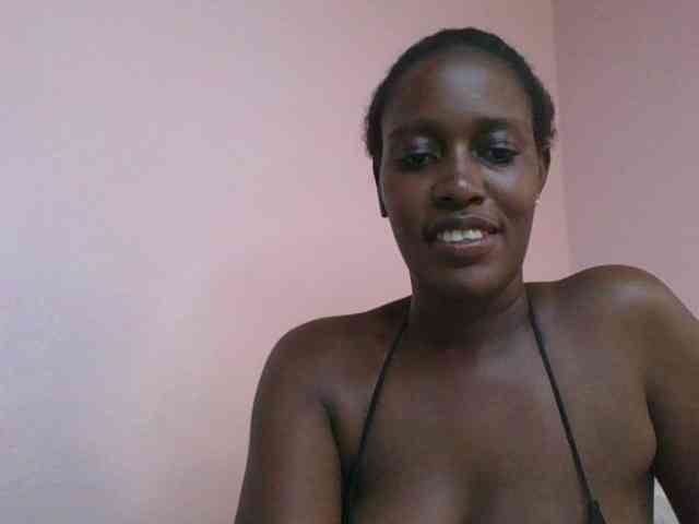 cute-africanah webcam