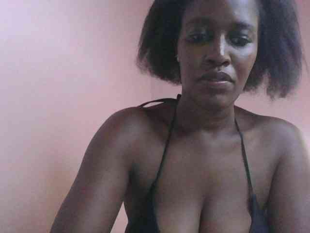 cute-africanah webcam