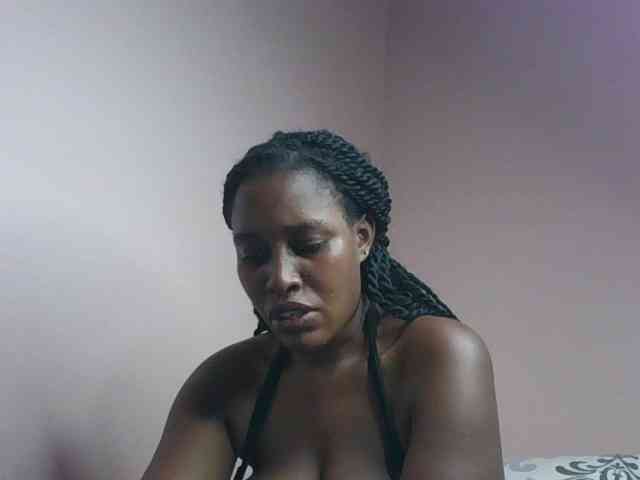 cute-africanah webcam