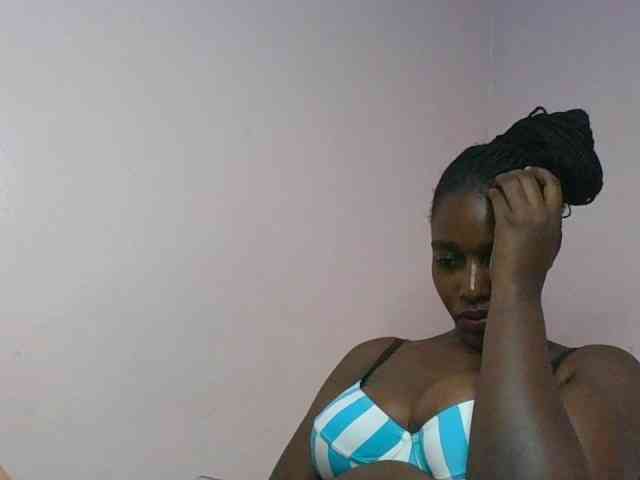 cute-africanah webcam