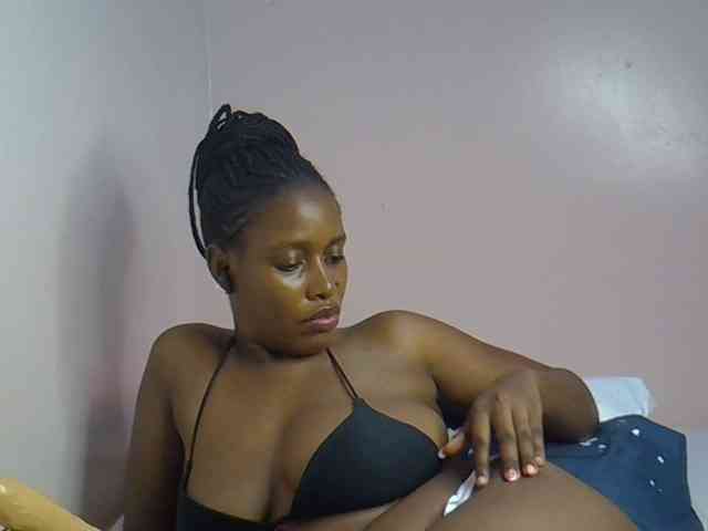 cute-africanah webcam