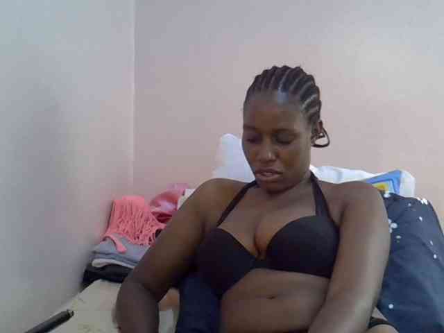 cute-africanah webcam