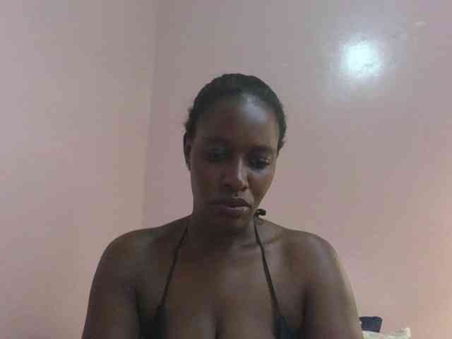 cute-africanah webcam