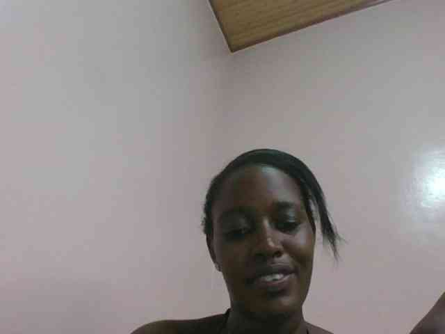 cute-africanah webcam