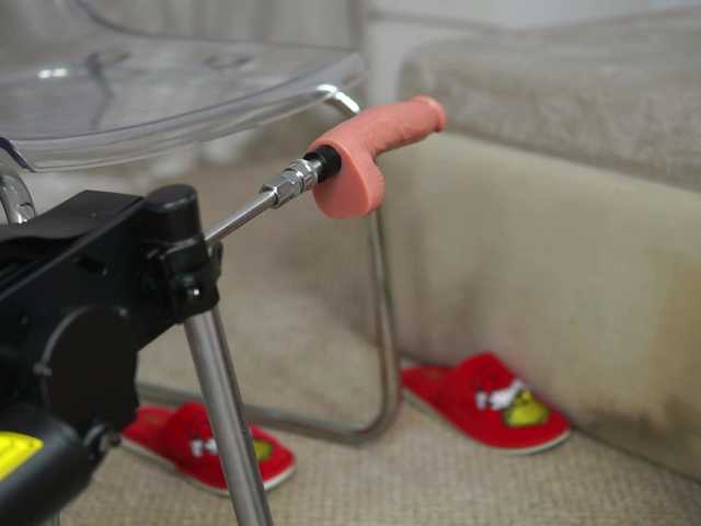 AprilHadid's BongaCams show and profile