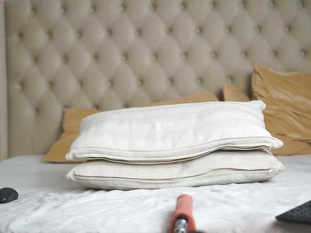 AprilHadid's BongaCams show and profile