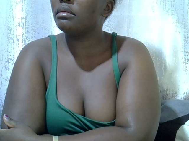 Preview of queendee1