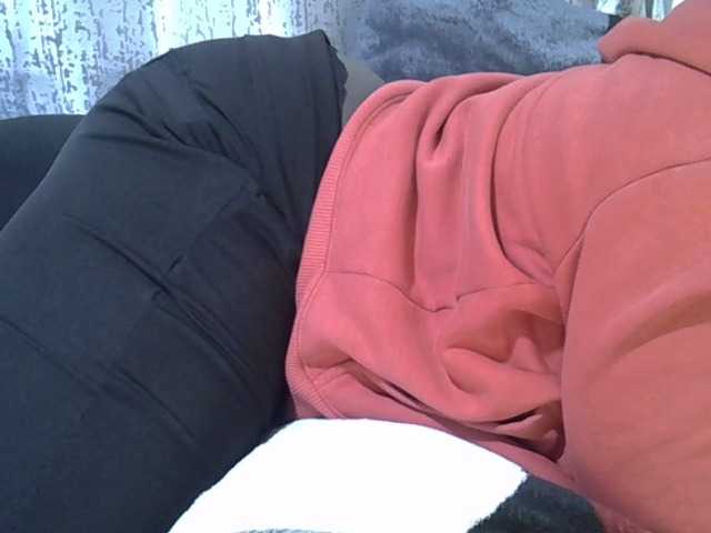 Queendee1's BongaCams show and profile