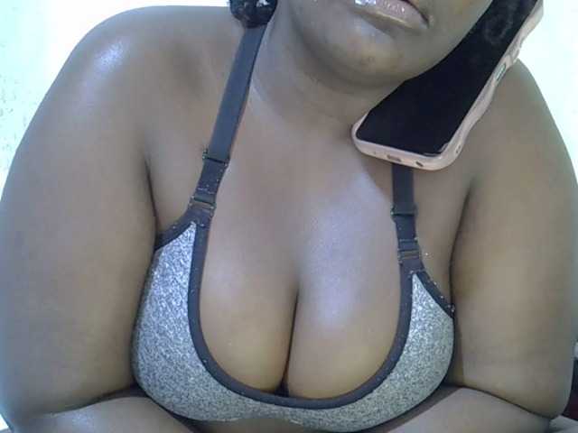 Preview of queendee1