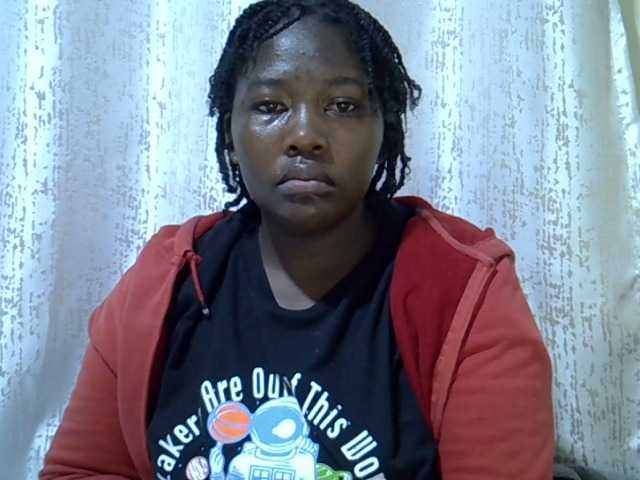 Queendee1's BongaCams show and profile