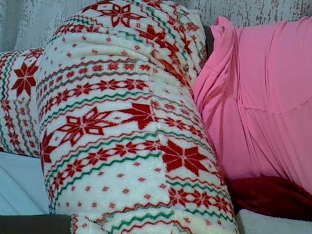 Queendee1's BongaCams show and profile