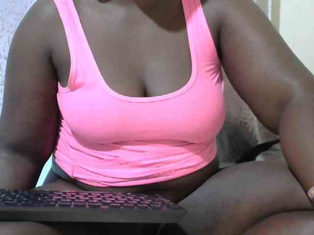 Queendee1 webcam