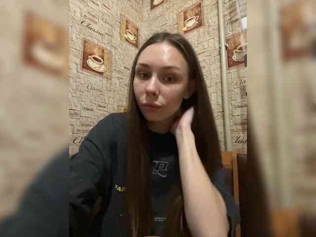 Elsa-22 Live Webcam on BongaCams