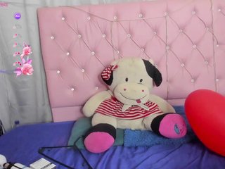 NaylaAbadi Porn Show