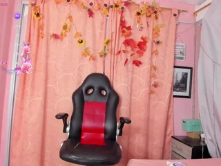 NaylaAbadi Porn Show