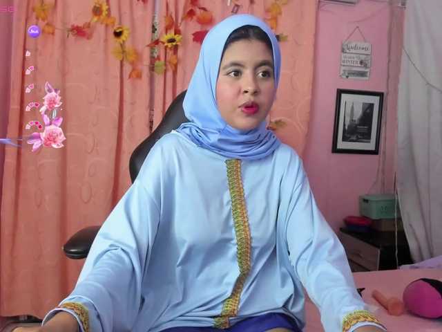 NaylaAbadi's BongaCams show and profile