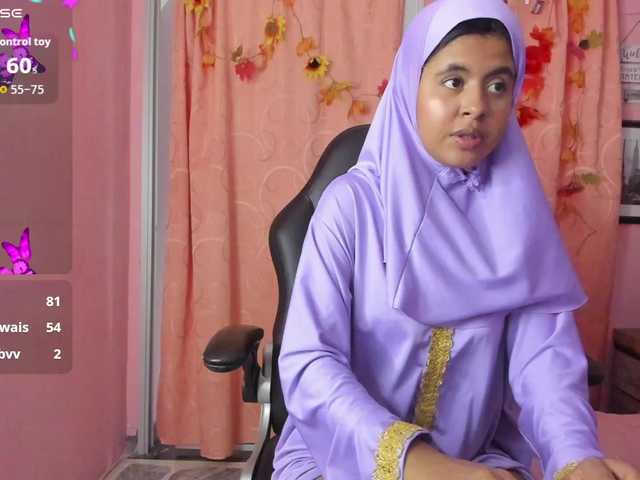 NaylaAbadi's BongaCams show and profile