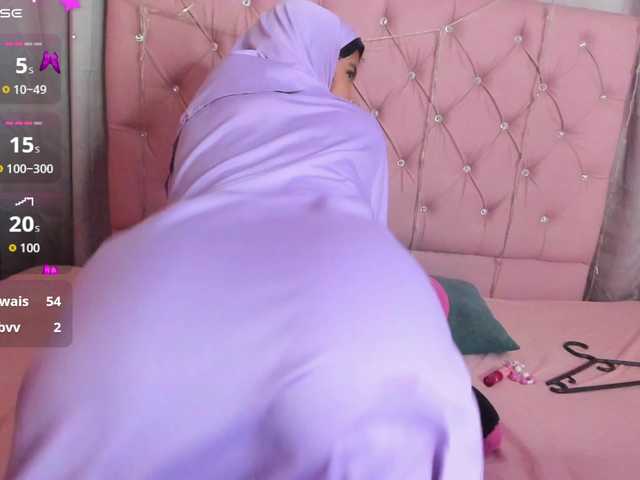 NaylaAbadi's BongaCams show and profile