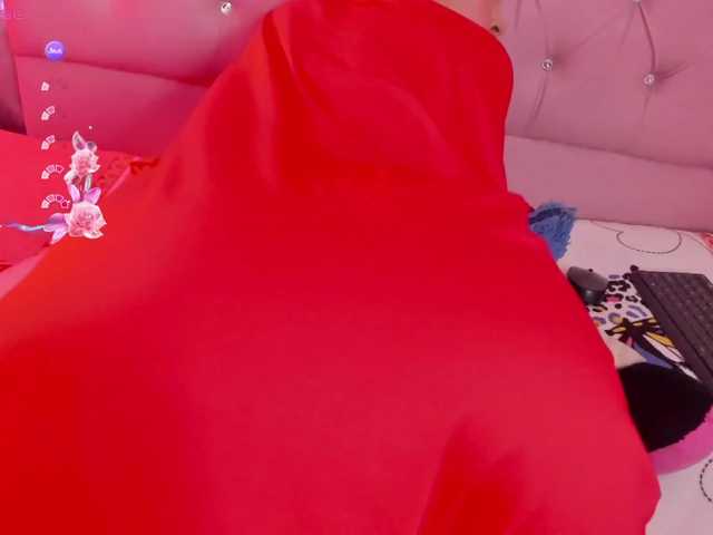 NaylaAbadi's BongaCams show and profile