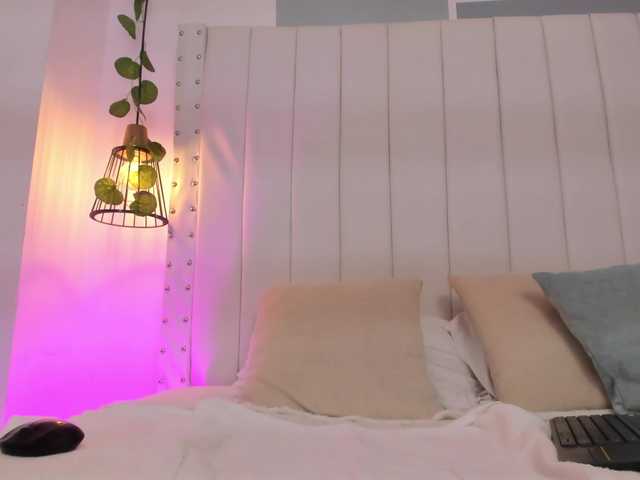 hannah-gray's BongaCams show and profile