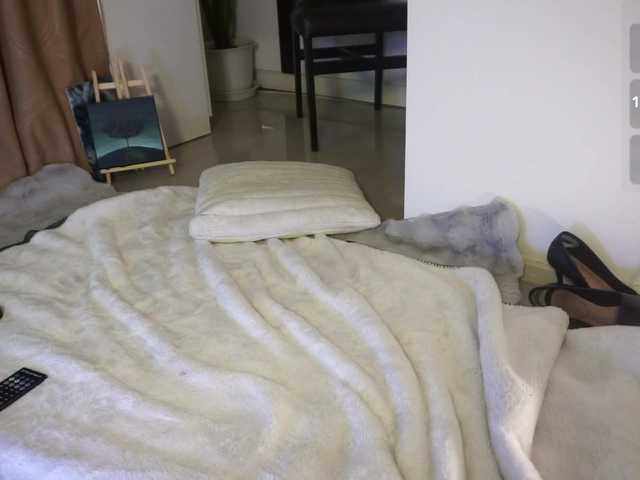 LilluCooper's BongaCams show and profile