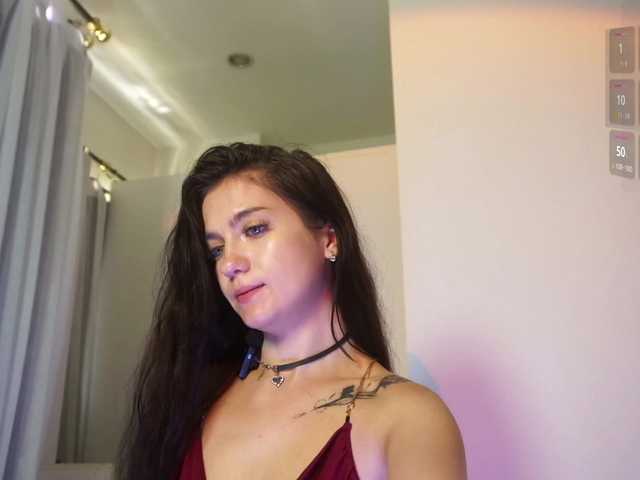 LilluCooper's BongaCams show and profile