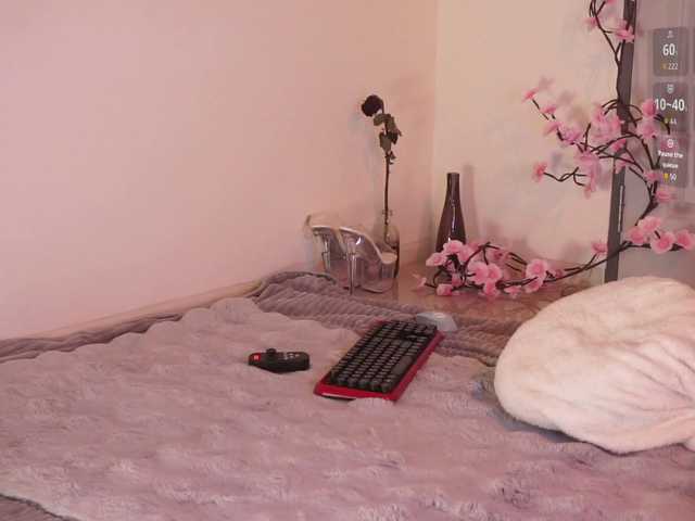 LilluCooper's BongaCams show and profile