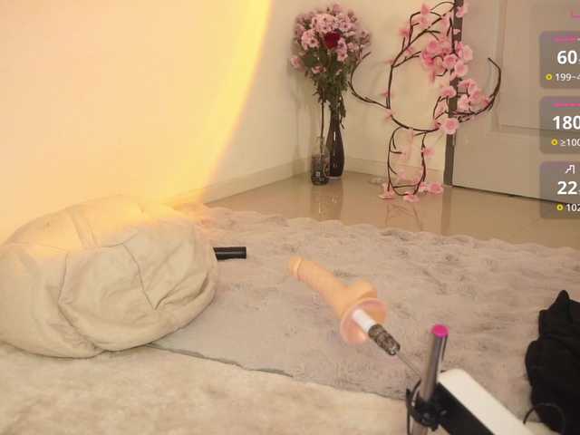 LilluCooper's BongaCams show and profile