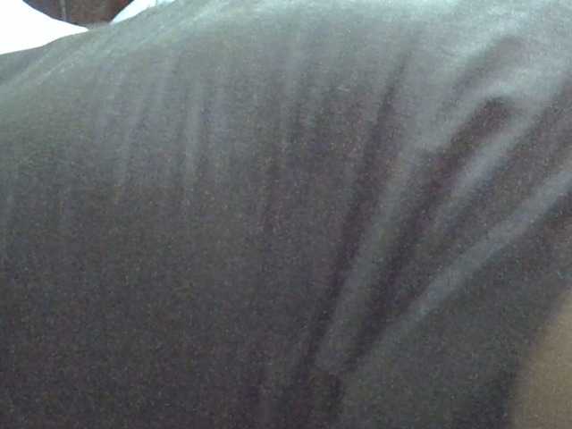 Pretty-amber72's BongaCams show and profile