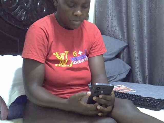 Pretty-amber72 webcam