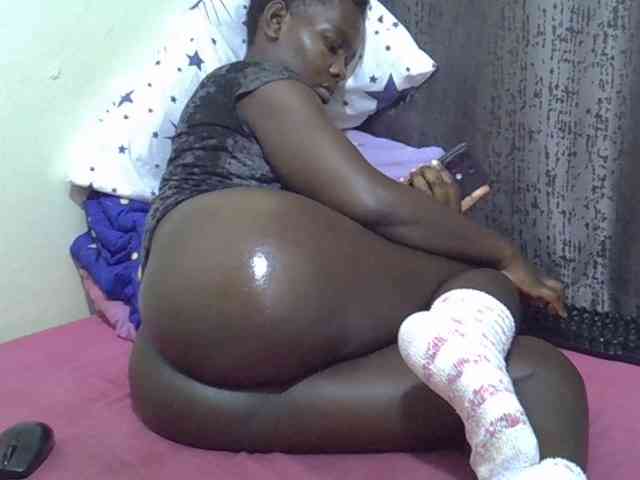 Pretty-amber72 Pretty-amber72