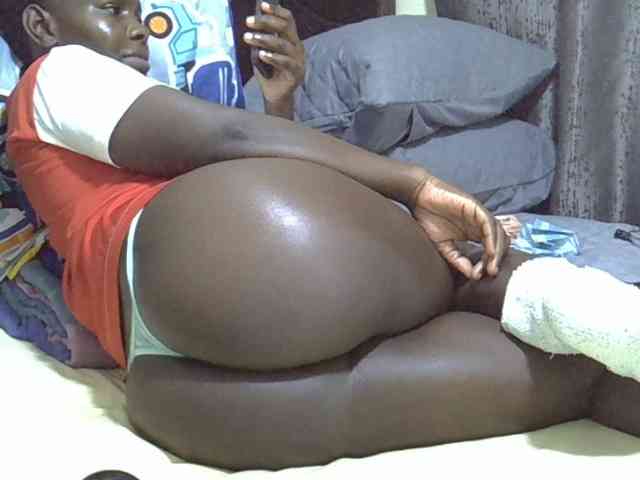 Pretty-amber72 webcam