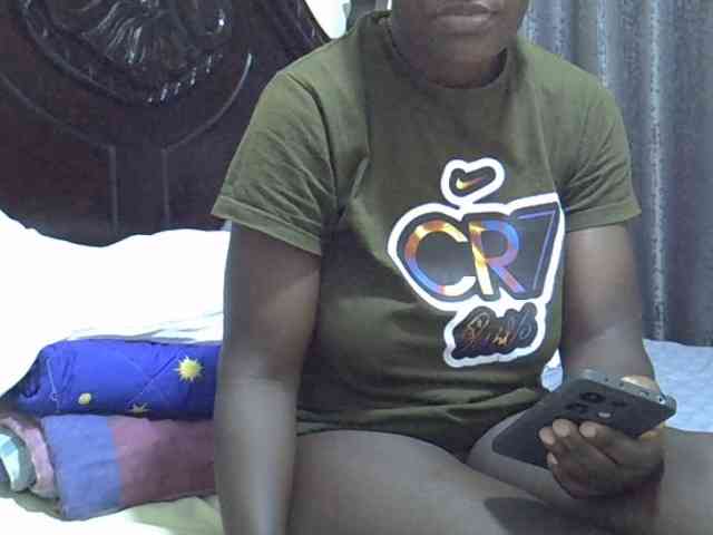 Pretty-amber72 webcam