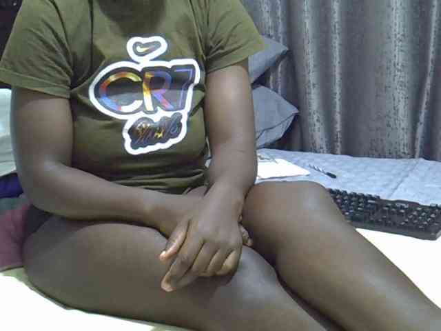 Pretty-amber72 webcam